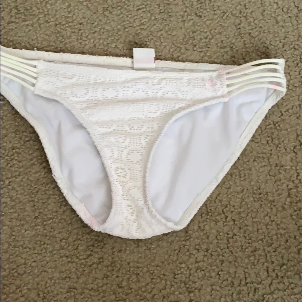 crochet white bikini bottoms